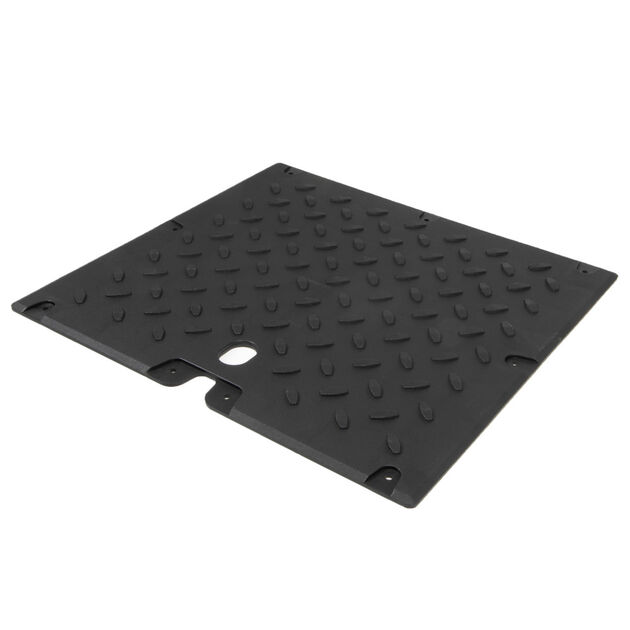 FLOOR MAT